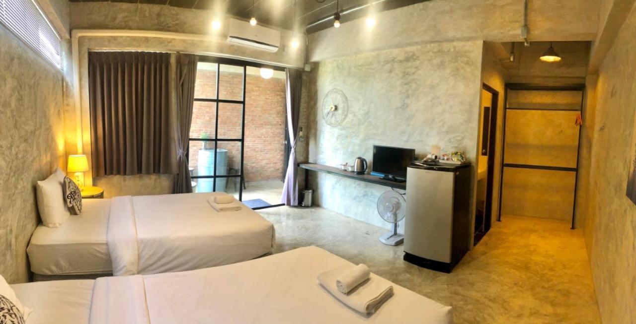Rumpai Loft Habitat Chiang Mai Extérieur photo
