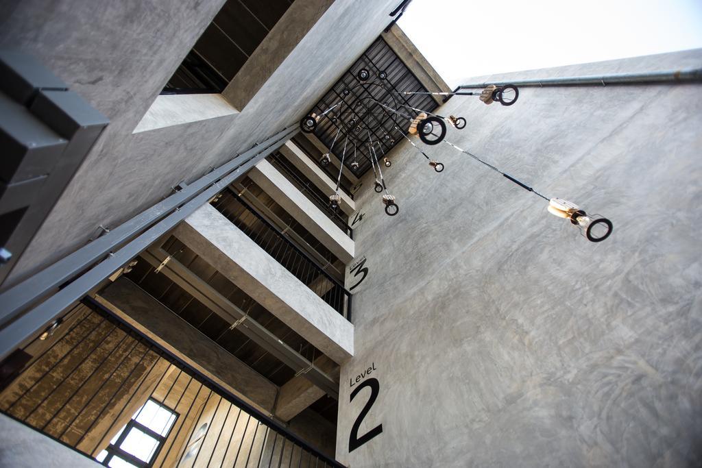 Rumpai Loft Habitat Chiang Mai Extérieur photo