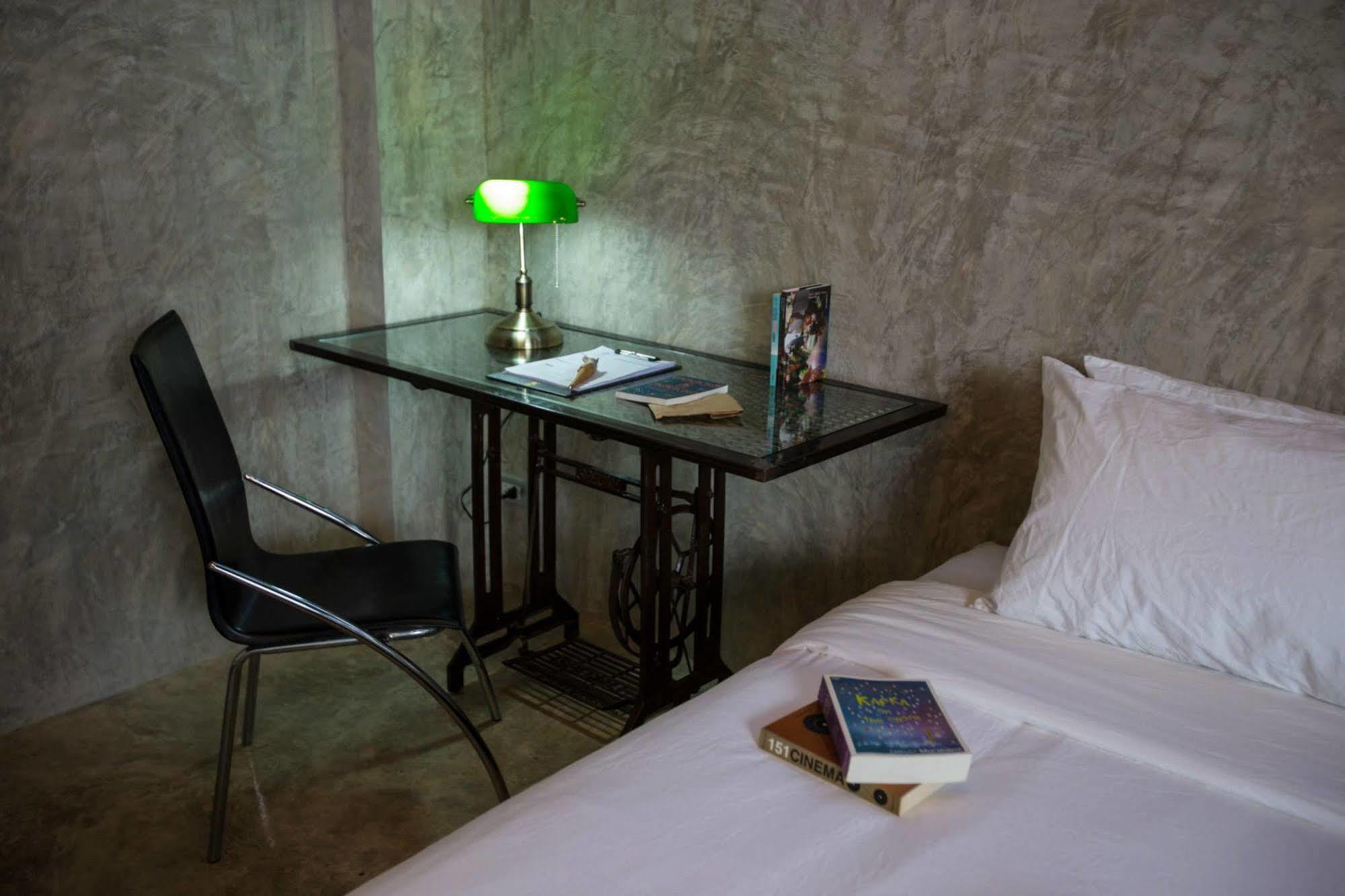 Rumpai Loft Habitat Chiang Mai Extérieur photo