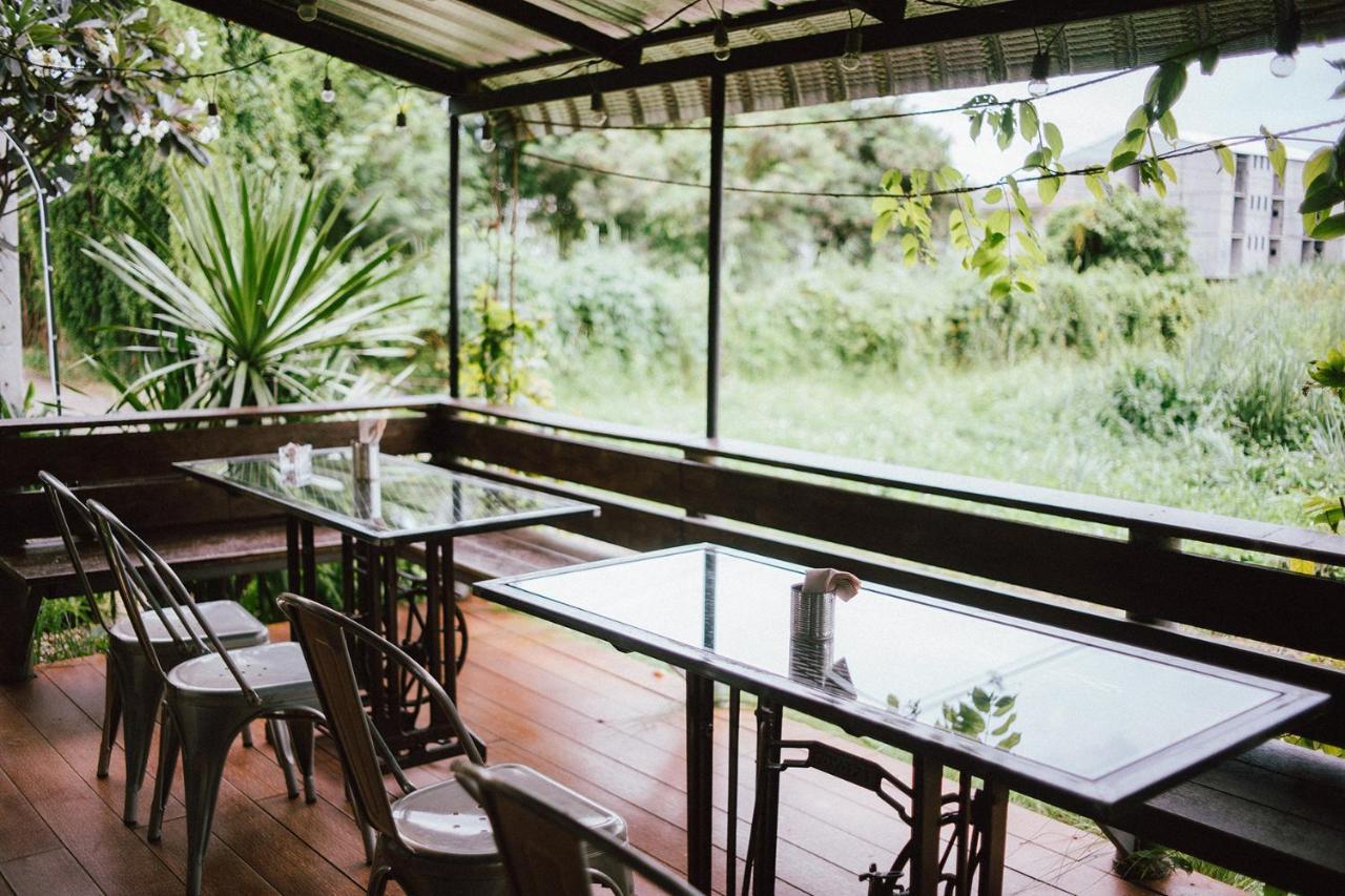 Rumpai Loft Habitat Chiang Mai Extérieur photo
